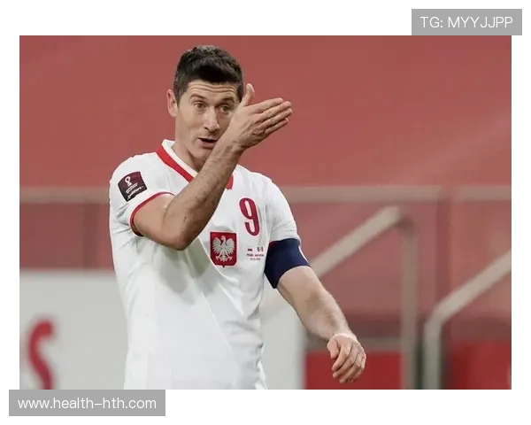 全球足球球星训练营一览：顶级俱乐部球员的成长圣地揭秘