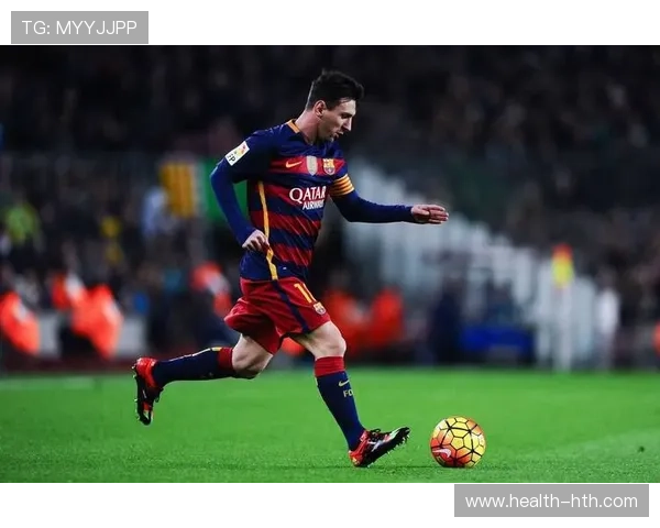 足坛传奇球星如何以一己之力改变比赛格局并创造历史